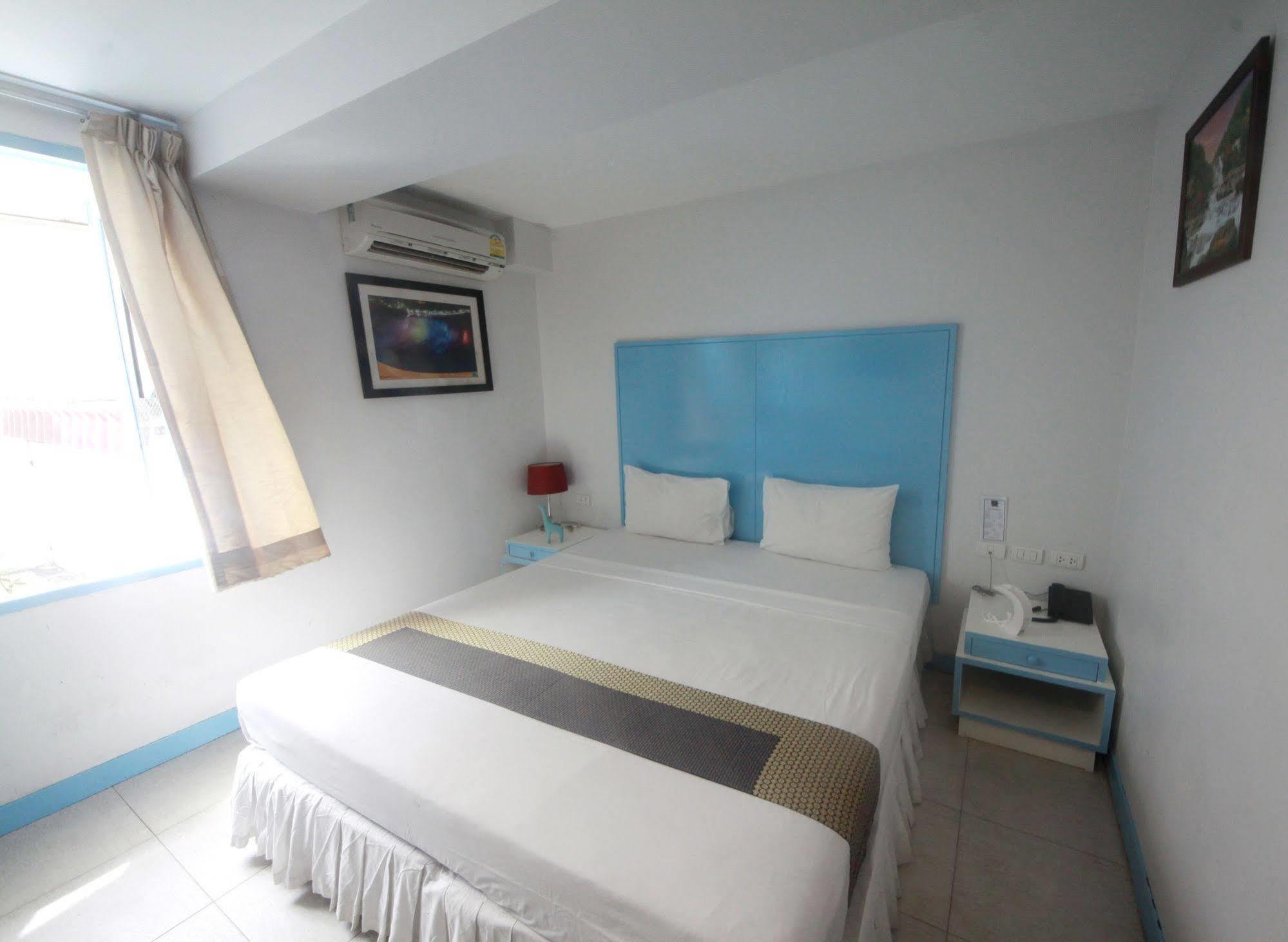 Noble House - 200 Meters Patong Beach Phuket Exterior foto